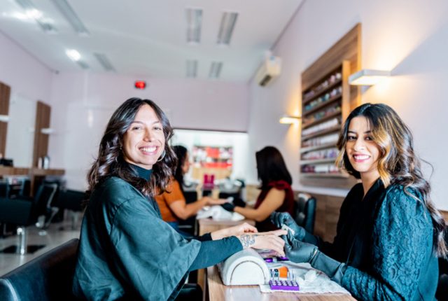 Beauty Jobs Hiring Now: How to Apply and Start Working This Week