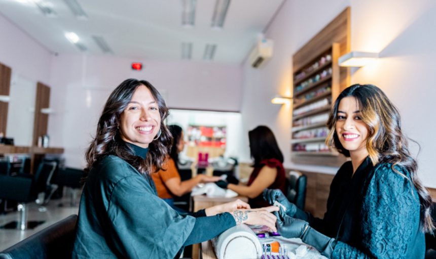 Beauty Jobs Hiring Now: How to Apply and Start Working This Week